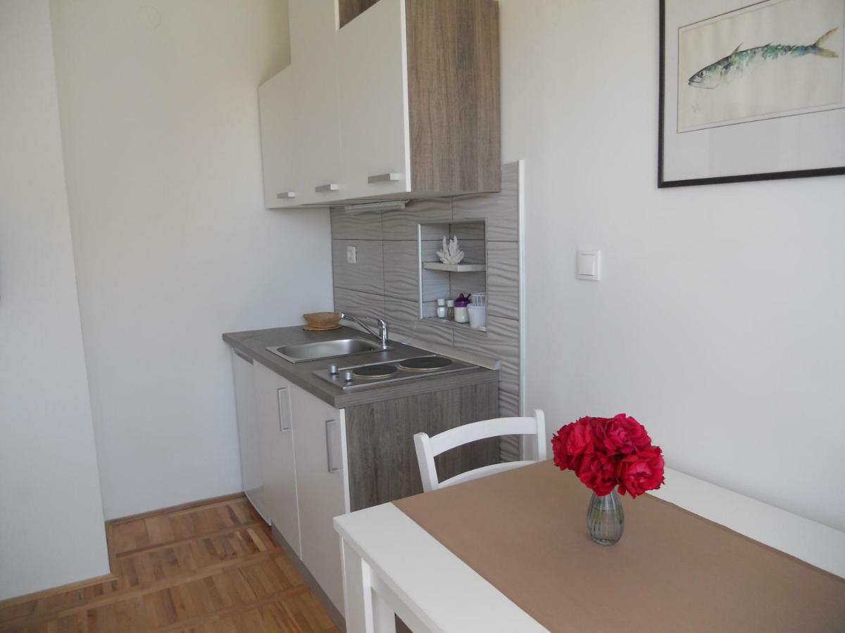 Apartments Krzelj Vodice Kültér fotó