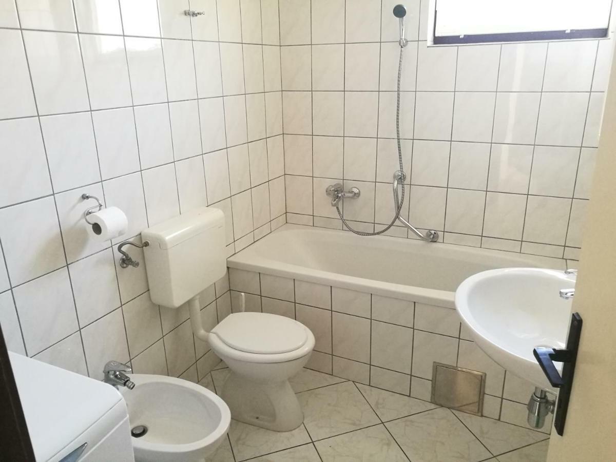 Apartments Krzelj Vodice Kültér fotó